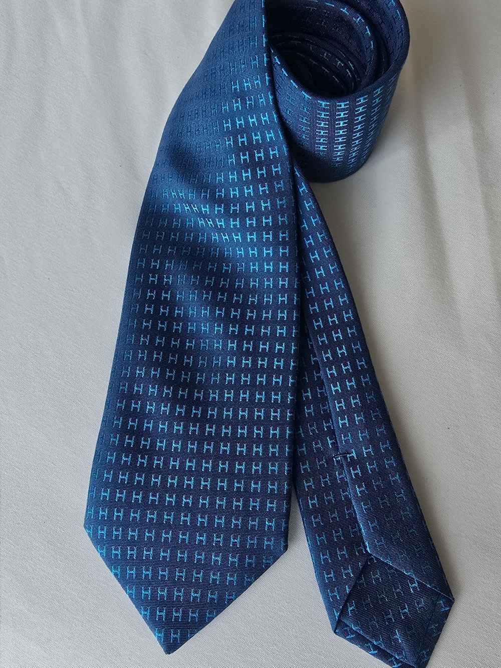 Hermès Blue/Teal Ties